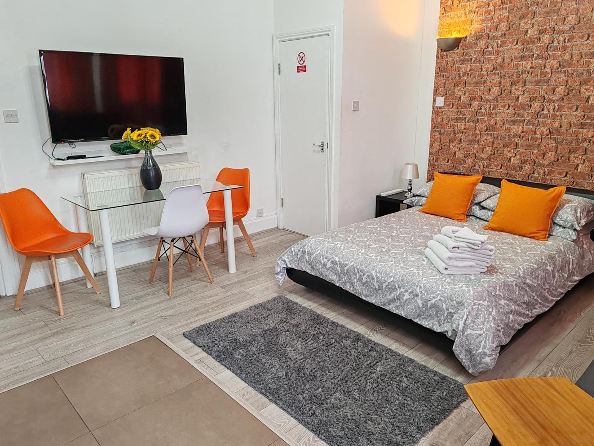 Kilburn High Road Studio Apartments Лондон Экстерьер фото
